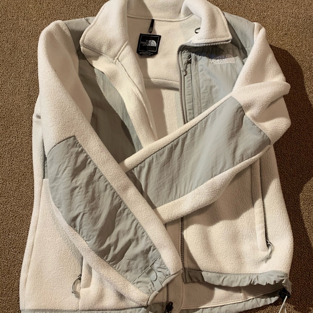 White North Face